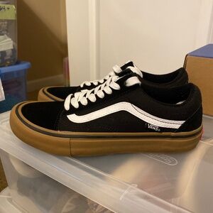 Ultra Cush Vans pro black and gum rubber